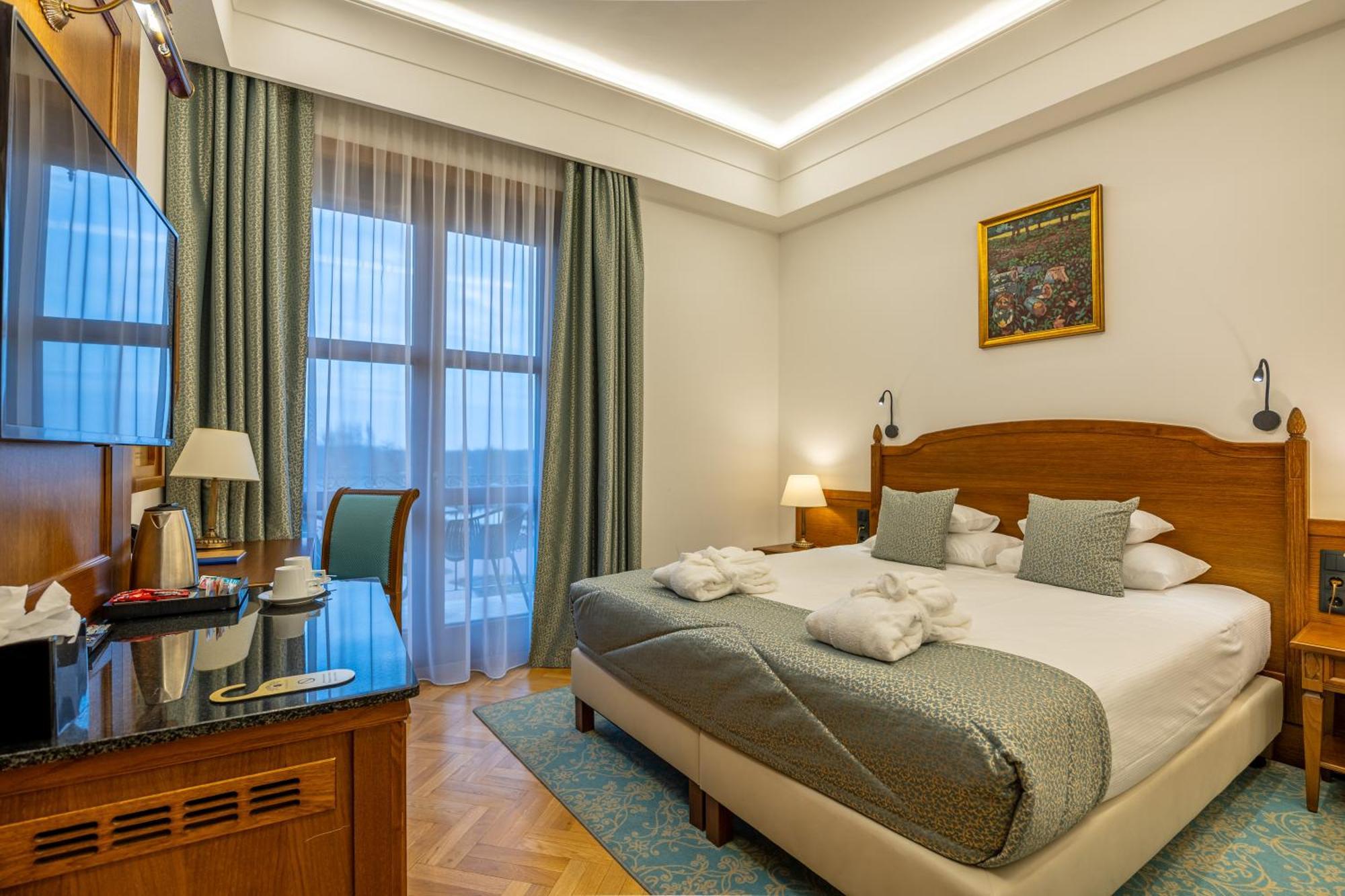 Hungarikum Hotel Lakitelek Eksteriør bilde